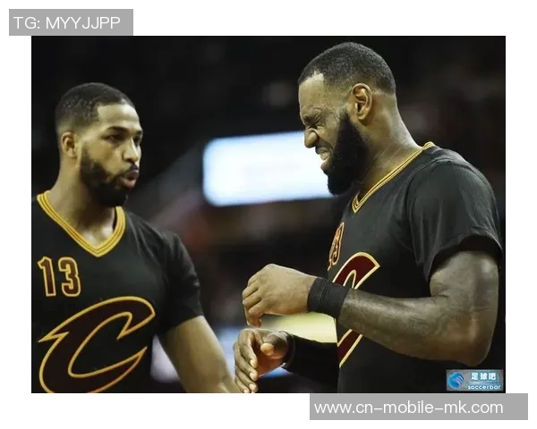 汉尼拔因向利兹联球迷吐口水被指控球员需在本月28日前作出回应 汉尼拔因向利兹联球迷吐口水被指控球员需在本月28日前作出回应