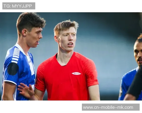 夏普谈休赛期训练重点聚焦提升三分球稳定性保持身体状态不变