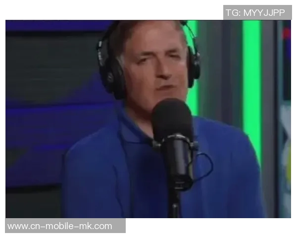 库班在播客中揭露小卡事件并批评尼克斯违规招募布伦森处罚过轻 库班在播客中揭露小卡事件并批评尼克斯违规招募布伦森处罚过轻