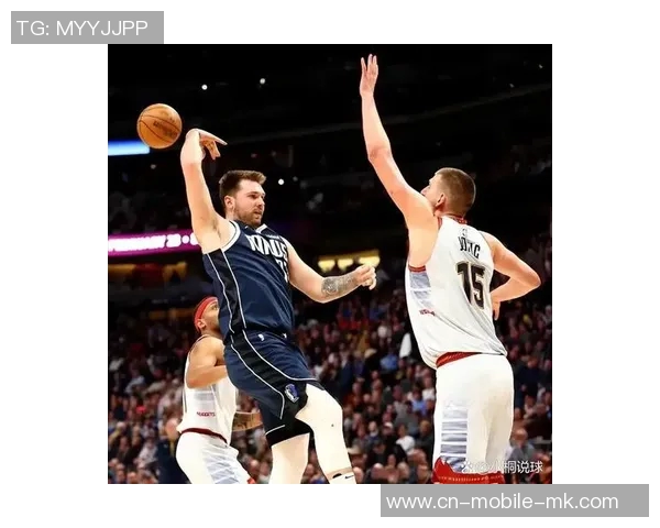 斯普利特称赞克林根防守出色罗威与其配合默契令人印象深刻