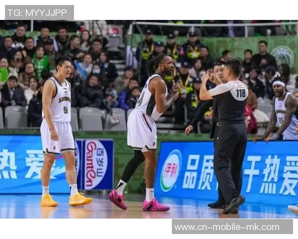 威尔斯缺席对阵深圳比赛辽篮今晚三外援齐上阵争胜